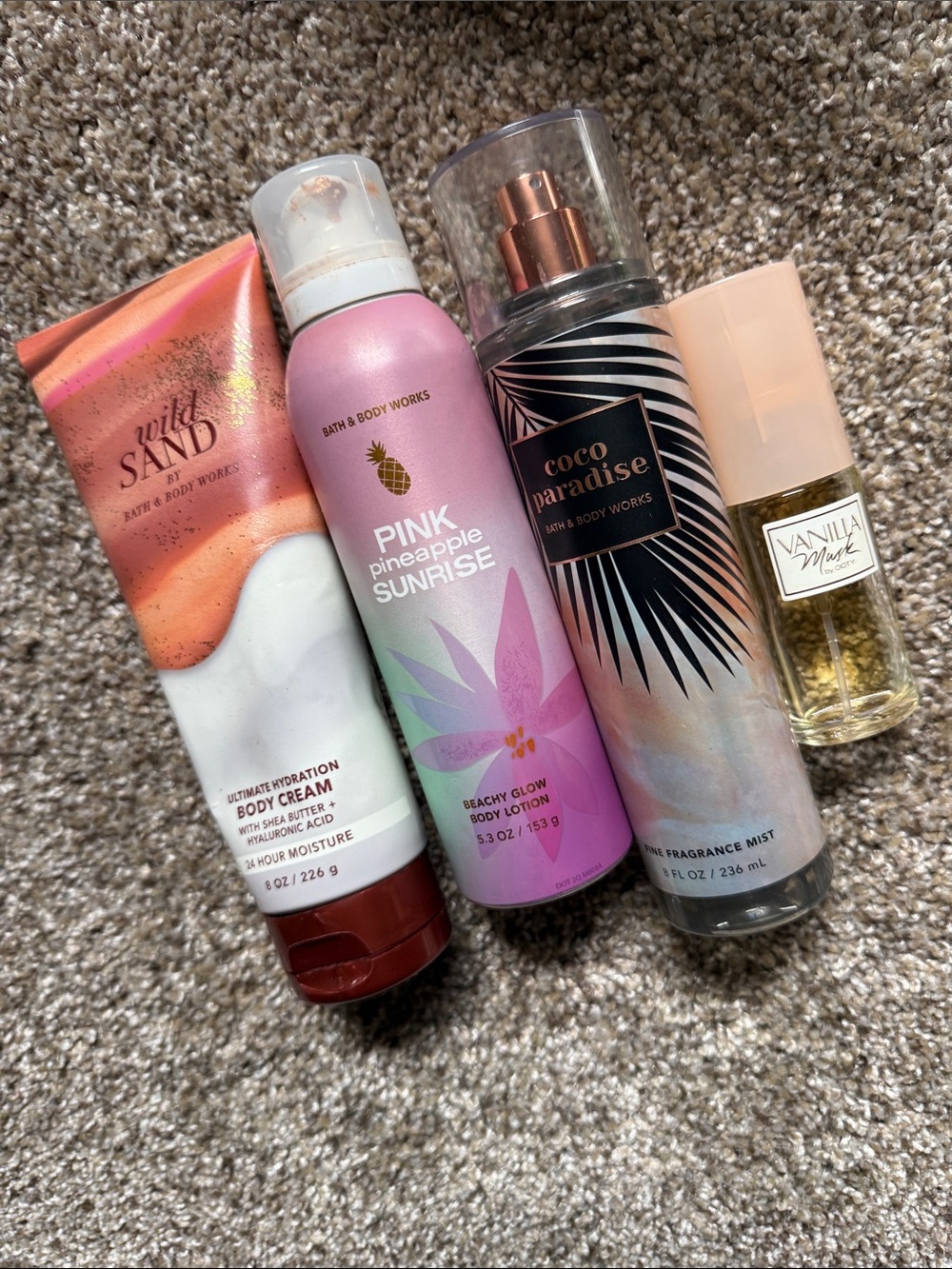 Bath & Body Works Pink Pineapple Sunrise Body Lotion - Pink